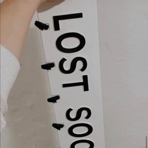 New Lost socks sign with hanging hardware